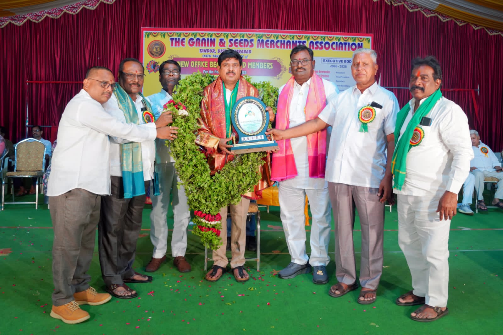 ఘనంగా దిగ్రేన్ అండ్ సీడ్స్ మర్చంట్స్ అసోసియేషన్‌ ప్రమాణ స్వీకారం